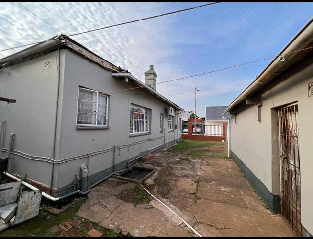 OFFICE FOR SALE IN PIETERMARITZBURG CENTRAL